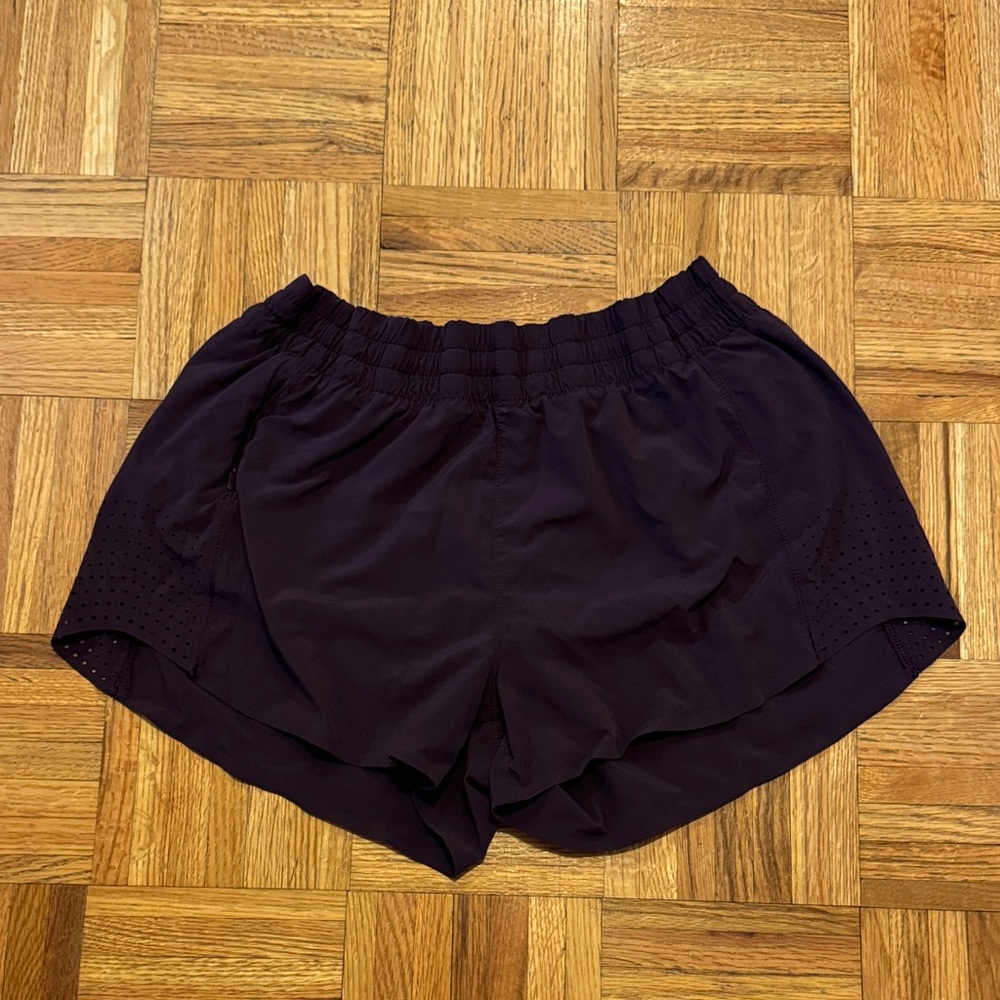 Athleta Hustle 3” Shorts